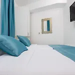 Pape דירה פודגורה