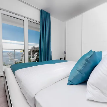 Apartment Pape