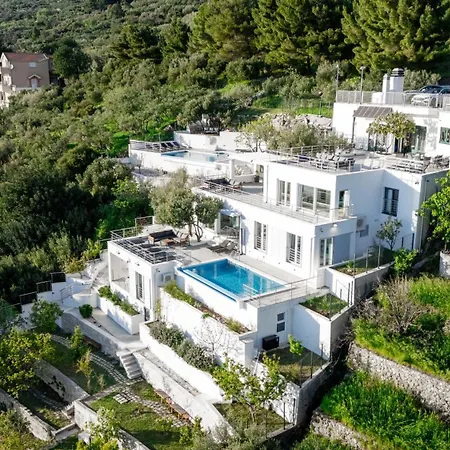 Pape * Podgora