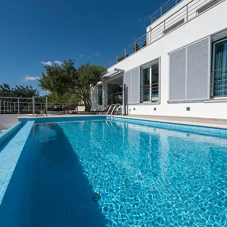 Pape Apartment Podgora