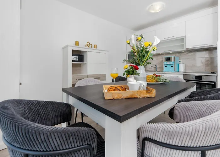 Pape Apartman Podgora (Split-Dalmatia)